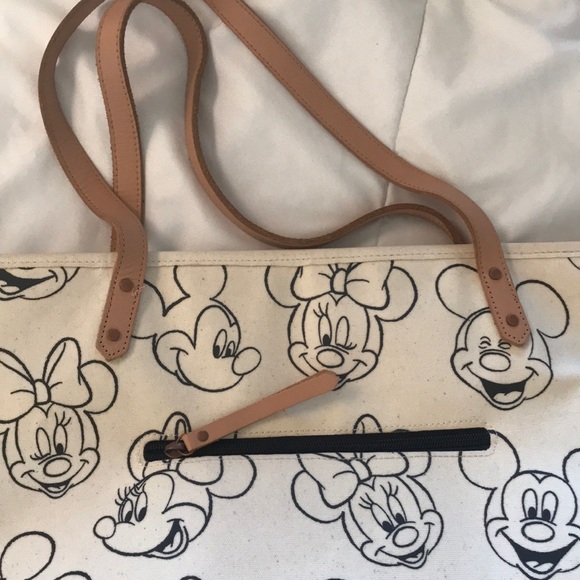 ❌ SOLD Petunia Pickle Bottom Downtown Tote Disney - Picture 3 of 6